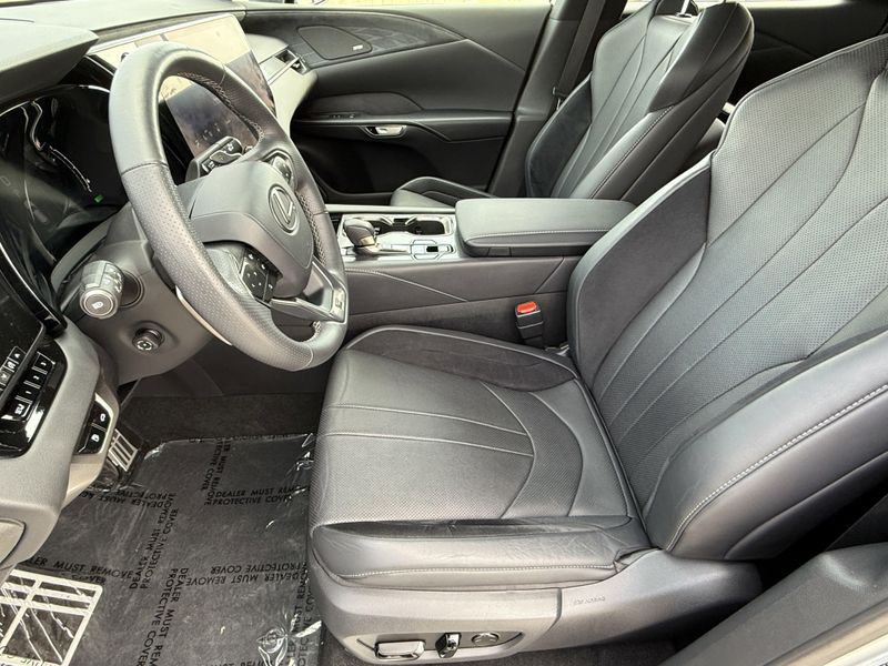 2023 Lexus RX 500h F SPORT PerformanceImage 20