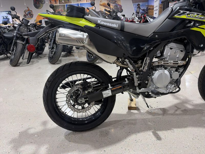 New 2026 Kawasaki KLX300SM Image 21