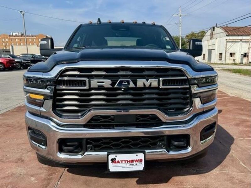 New 2026 RAM 3500 Big Horn Crew Cab 4x4 8