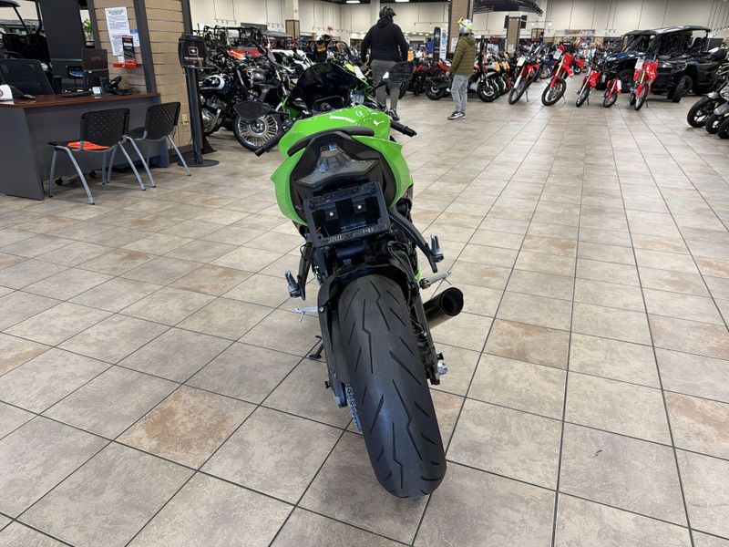 Used 2024 Kawasaki NINJA ZX-6R KRT EDITION ABS Image 16
