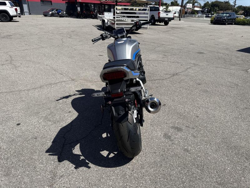 New 2026 Honda CB1000F Image 16
