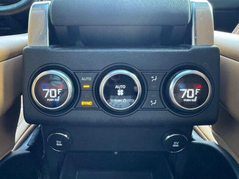 Used 2019 Land Rover Discovery HSE