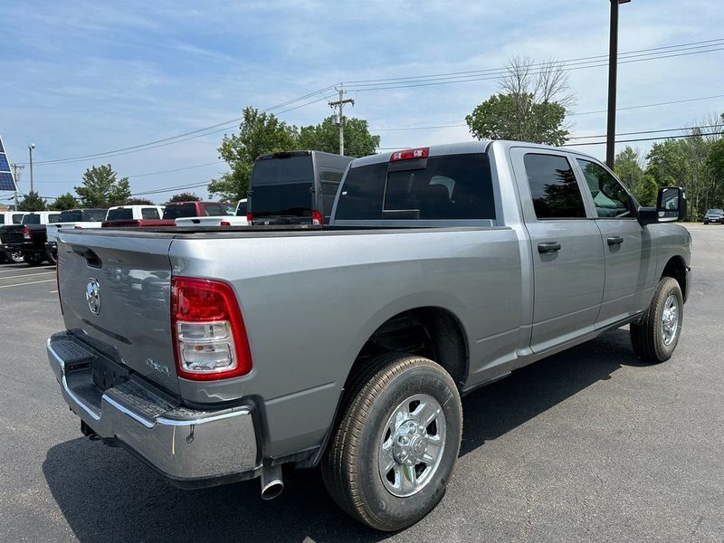 2024 RAM 2500 Tradesman Crew Cab 4x4 6