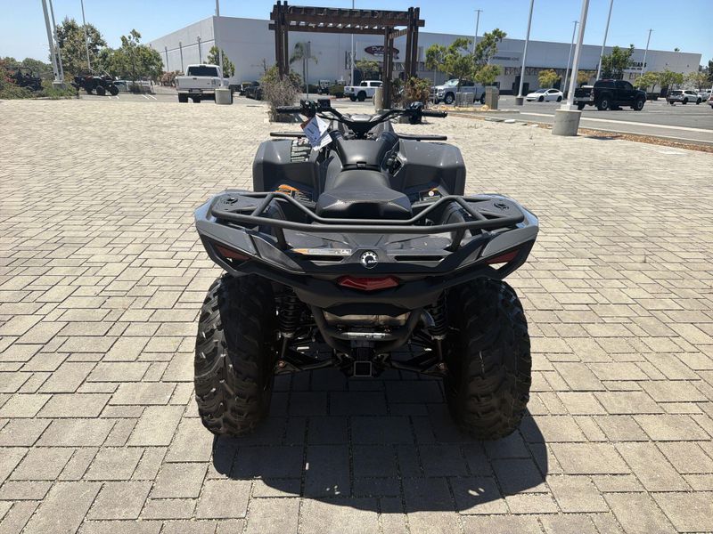 New 2026 Can-Am OUTLANDER 500 Image 16