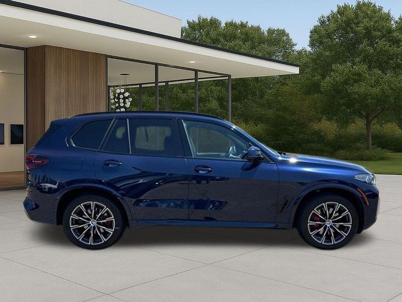 Used 2024 BMW X5 sDrive40iImage 7
