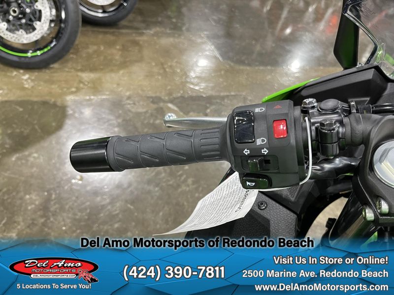 2024 Kawasaki NINJA 500 KRT EDITION Image 15