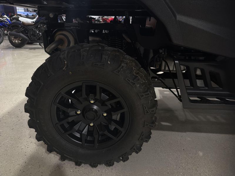 New 2025 Honda PIONEER 1000-6 DLX CREW Image 20