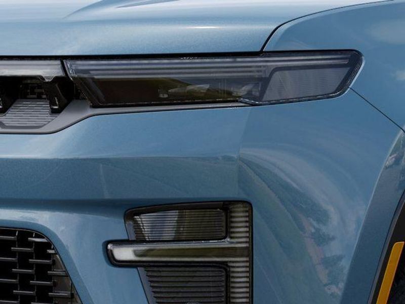 2026 Jeep Grand Wagoneer L Limited Altitude 4x4Image 10