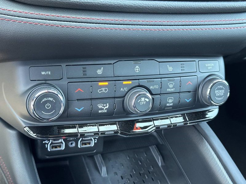 New 2026 Dodge Durango Gt Awd Hemi V8