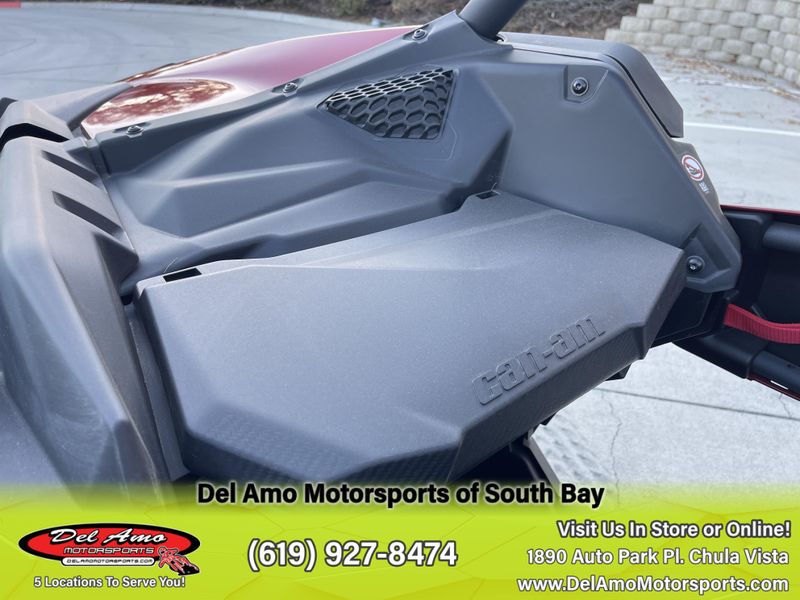 2025 Can-Am MAVERICK X3 MAX DS TURBO Image 18