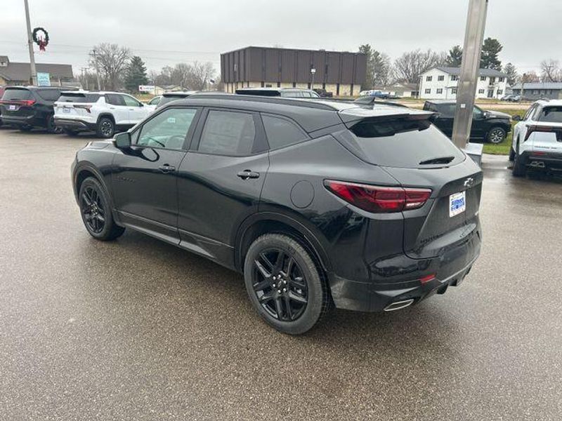 2026 Chevrolet Blazer RS photo 3