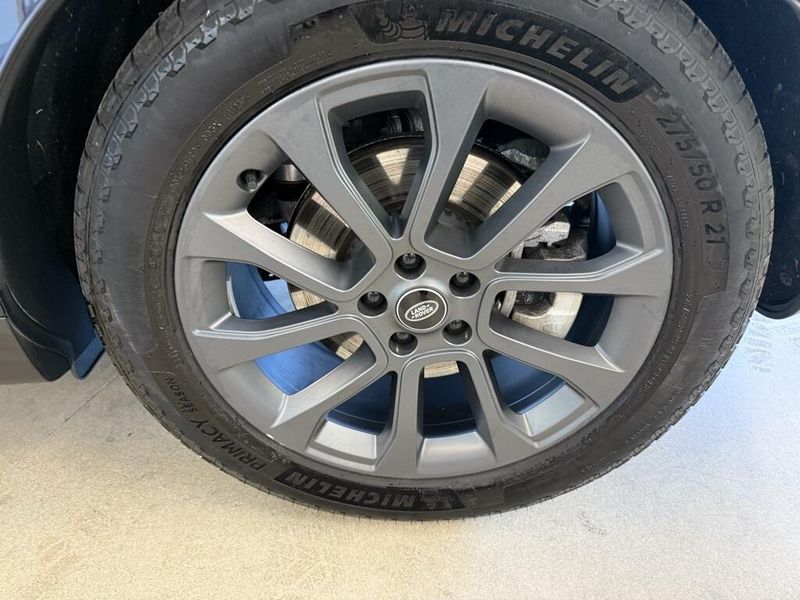 2023 Land Rover Range Rover Sport SE