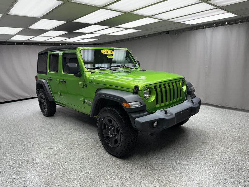 Used 2019 Jeep Wrangler Unlimited SportImage 15