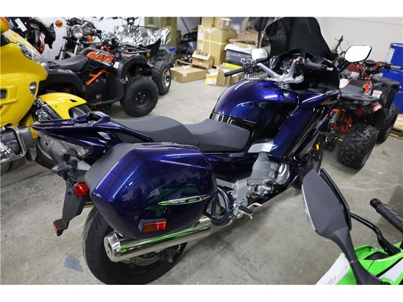 Used 2023 Yamaha FJR Image 3