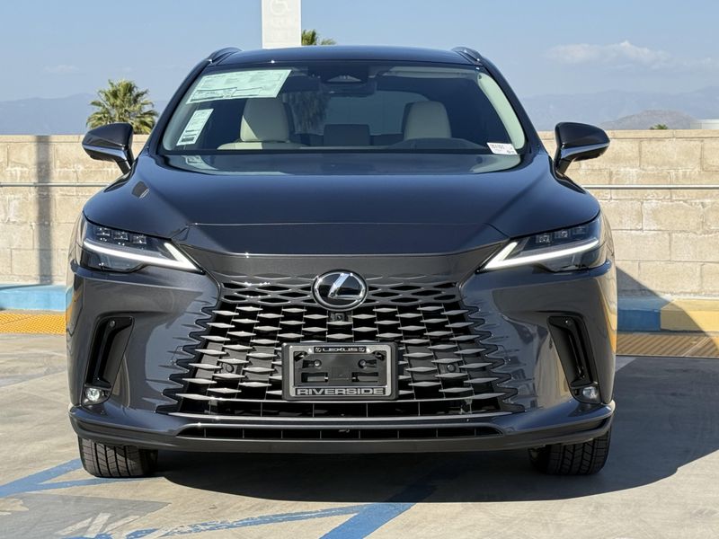 New 2026 Lexus RX 450h+ LuxuryImage 6