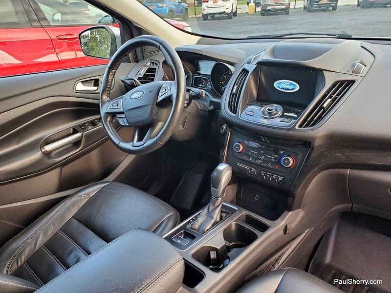 2019 Ford Escape TitaniumImage 3