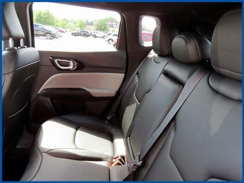 New 2025 Jeep Compass LimitedImage 10