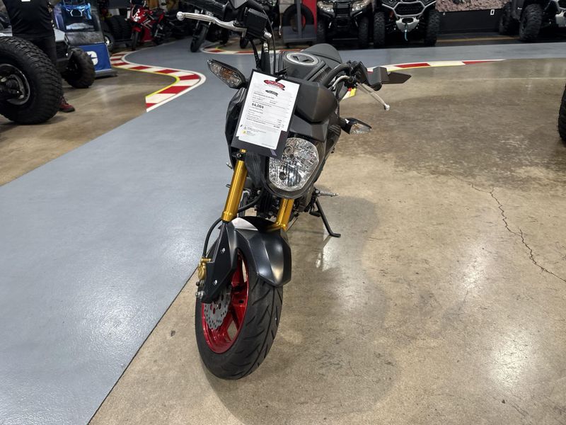 Used 2024 Kawasaki Z125 PRO Image 18
