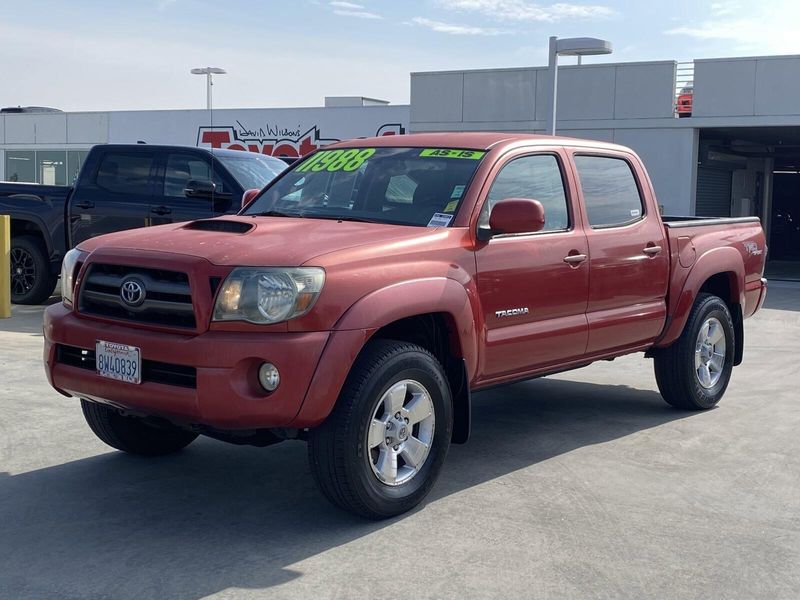 2010 Toyota Tacoma PreRunnerImage 8