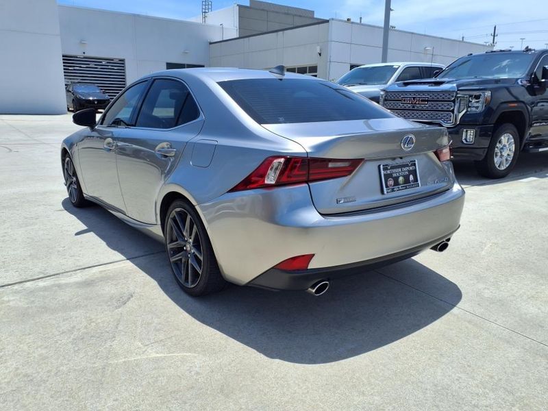 2015 Lexus IS 250 250Image 10