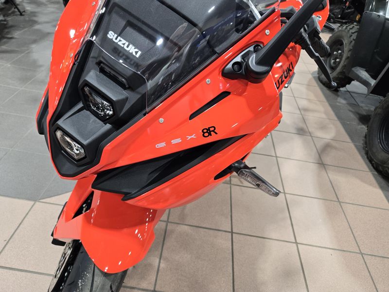 NEW 2026 SUZUKI GSX8R Image 10