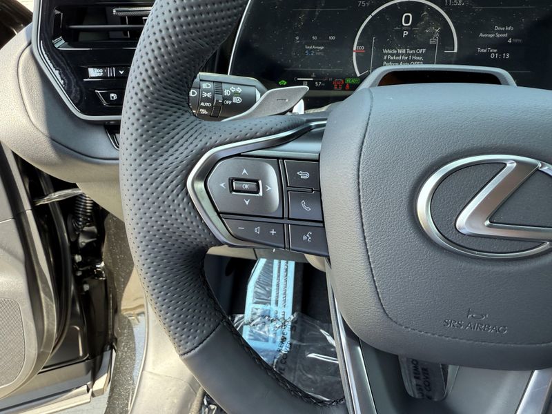 2025 LEXUS TX 500 500h F SPORT PremiumImage 22