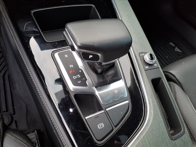 Used 2022 Audi A4 45 S line Premium PlusImage 23