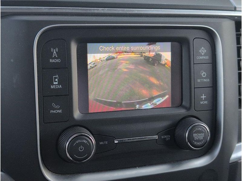 2022 RAM 1500 Classic SLTImage 15