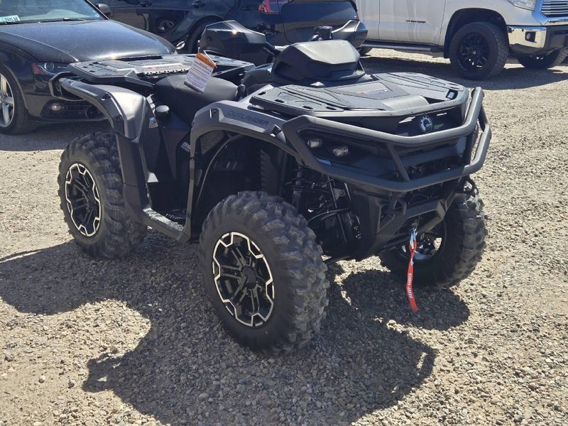 New 2026 Can-Am OUTLANDER XT 850 