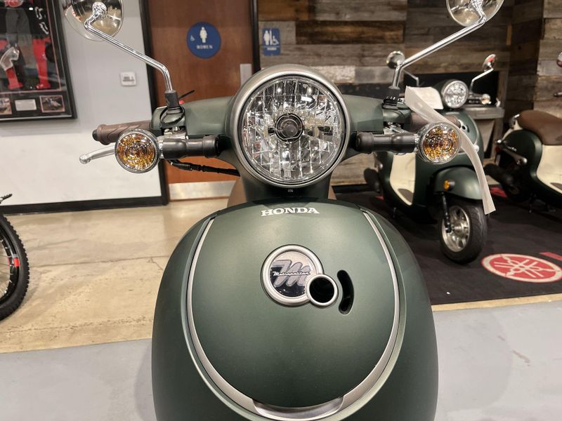 New 2024 Honda Metropolitan Image 13