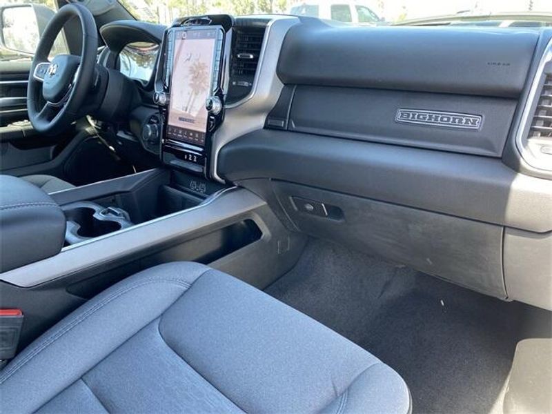 2025 RAM 1500 Big Horn Crew Cab 4x4 5