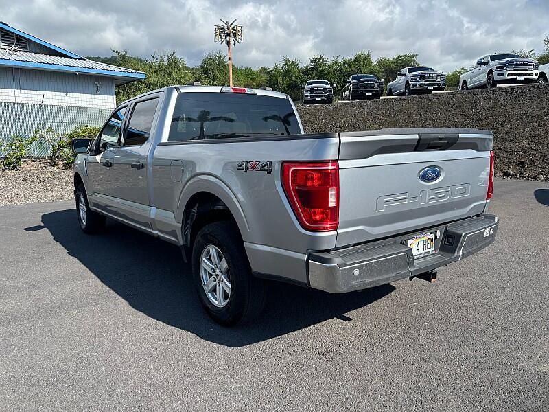 2023 Ford F-150 XLT photo 3
