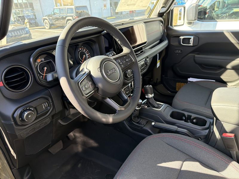 New 2026 Jeep Wrangler 4-door RubiconImage 20
