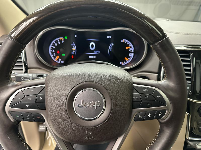 Used 2021 Jeep Grand Cherokee OverlandImage 6