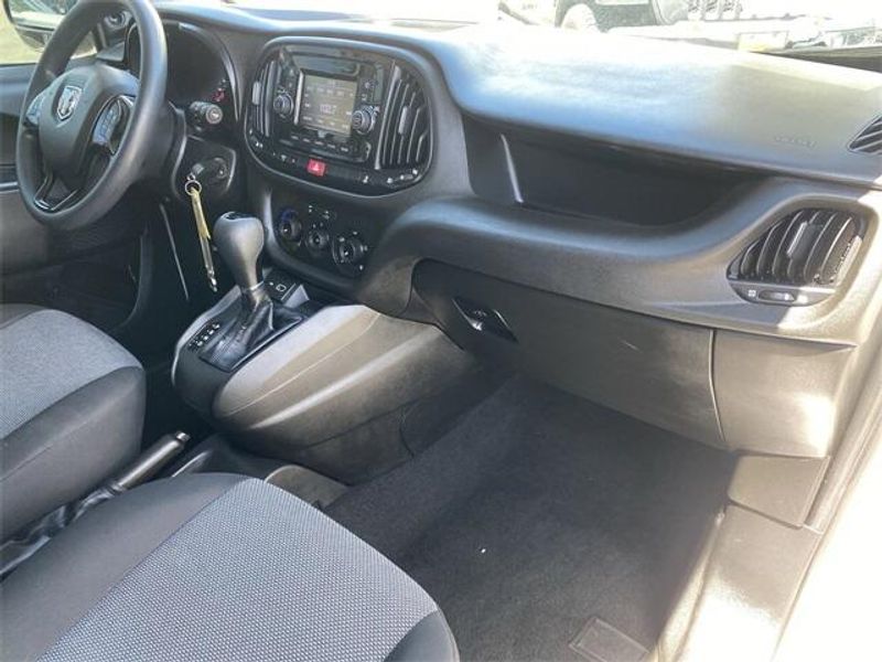 2021 RAM ProMaster City TradesmanImage 13