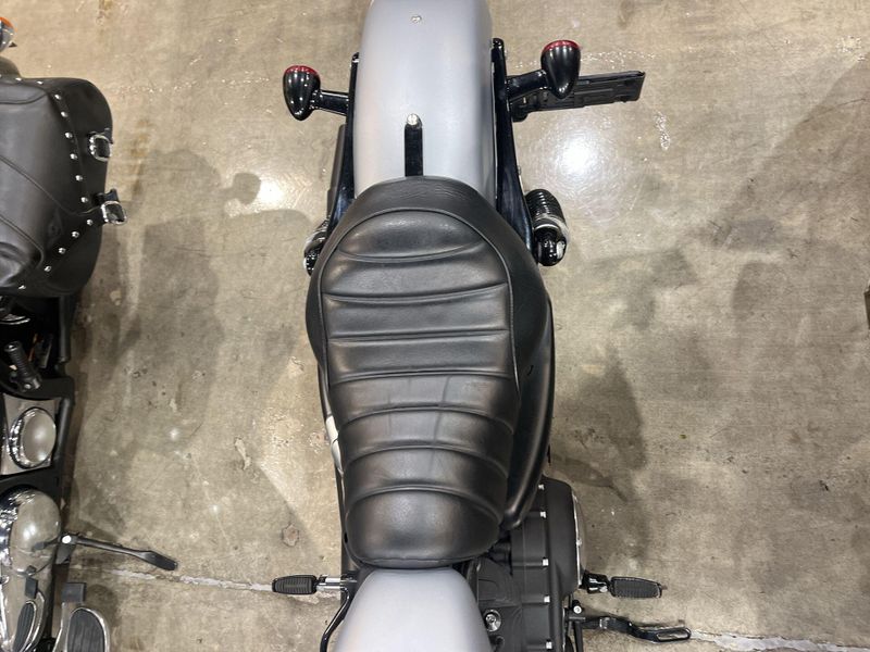 Used 2020 Harley-Davidson SPORTSTER IRON 883 Image 12