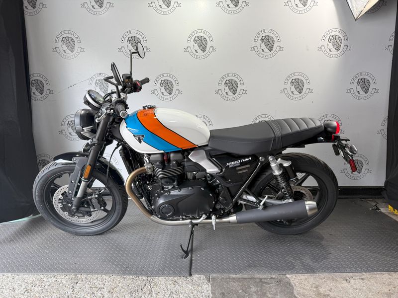 2025 Triumph SPEED TWIN 900 
