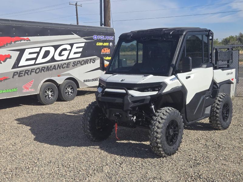 New 2027 Can-Am DEFENDER XU LTD HD11 Image 1