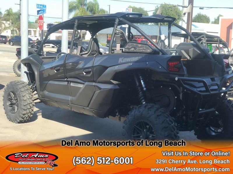 2025 Kawasaki TERYX KRX4 1000 BLACKOUT EDITIONImage 7