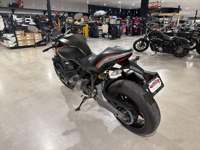 Used 2021 Ducati MONSTER 821 STEALTH Image 15