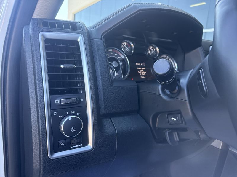 Used 2015 RAM 2500 Longhorn LimitedImage 8
