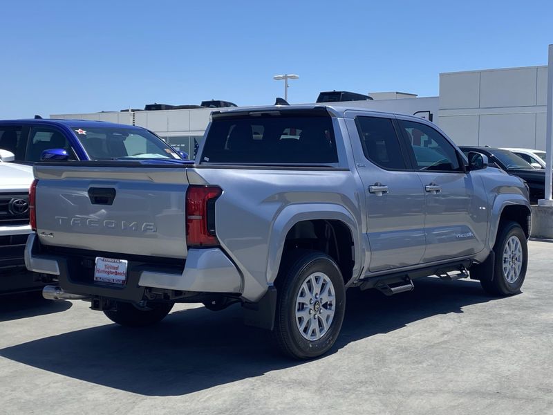 New 2025 Toyota Tacoma SR5Image 3