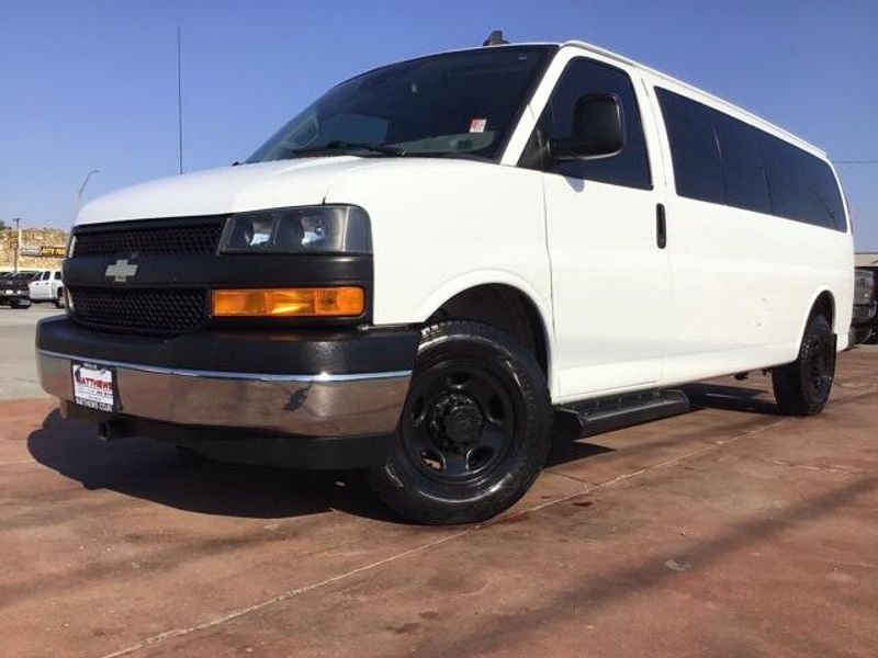 2019 Chevrolet Express 3500 LTImage 22