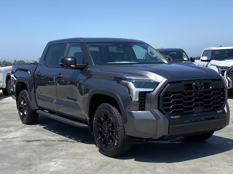 2024 Toyota Tundra LimitedImage 2