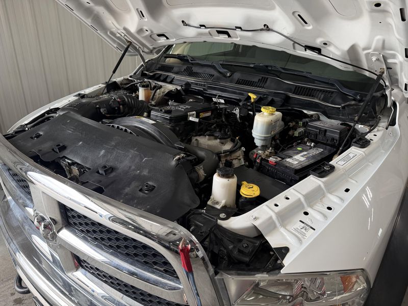 Used 2016 RAM 5500 Chassis TradesmanImage 12