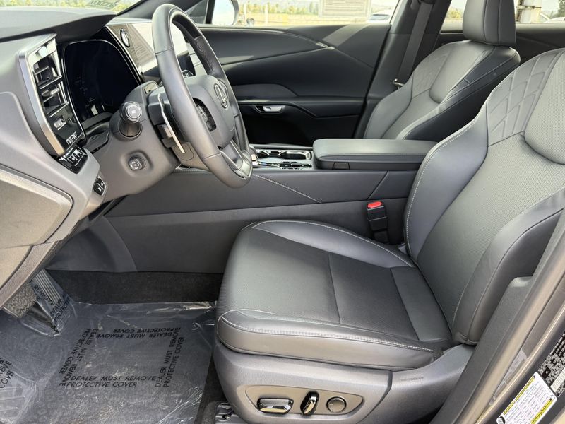 Used 2026 Lexus RX 350h PremiumImage 20