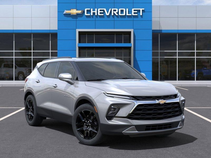 2025 Chevrolet Blazer LTImage 7