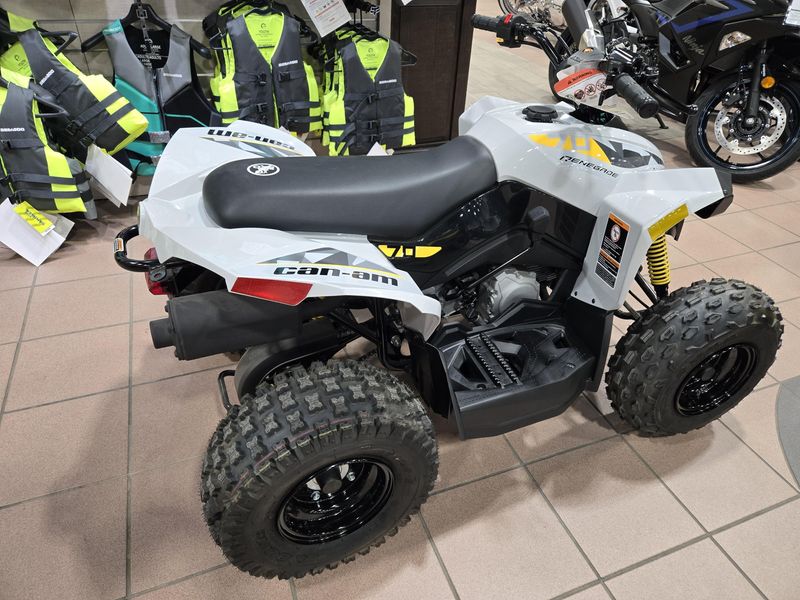 2025 Can-Am RENEGADE 70 EFI CATALYST GRAY AND NEON YELLOWImage 3