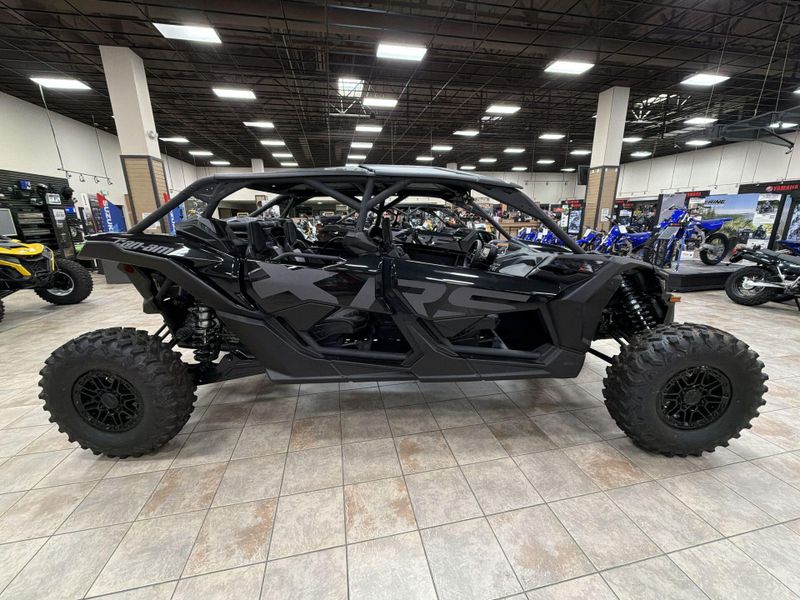 New 2025 Can-Am MAVERICK X3 MAX X RS TURBO RR SMART-SHOX Image 17
