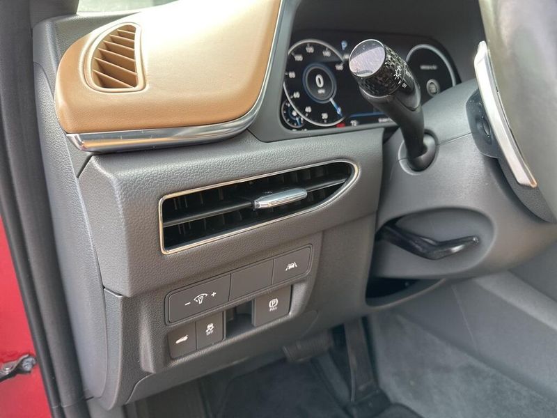 2023 Hyundai Sonata LimitedImage 27